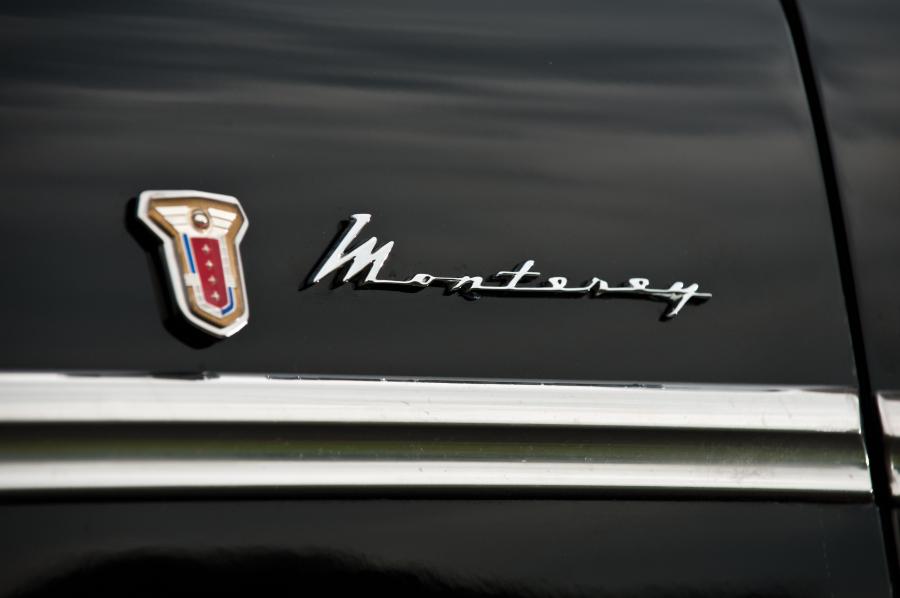  Mercury Monterey Station Wagon 1953 года  (фото 21 из 28)